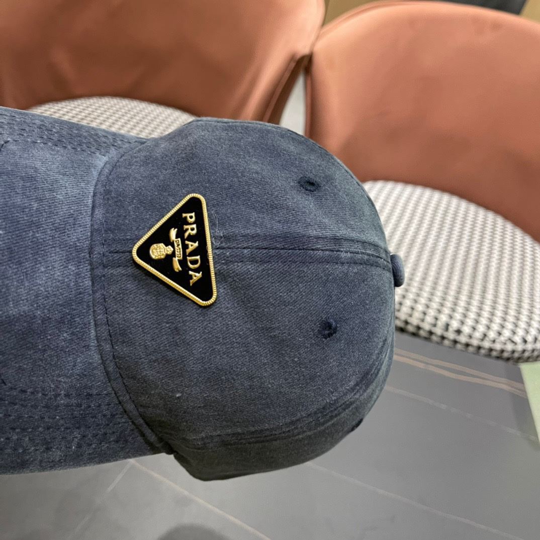 Prada Caps